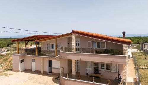 Five Bedroom