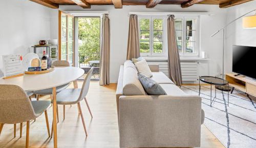 Superior Apartment with Balcony