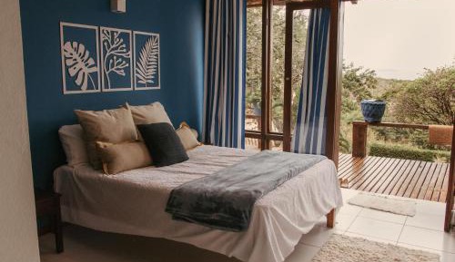 Queen Room with Garden View