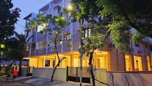 Two-Bedroom Apartment with Balcony
