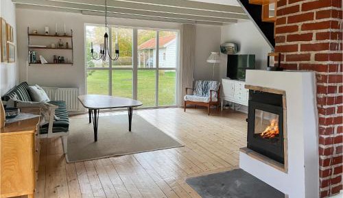 Four-Bedroom Holiday Home