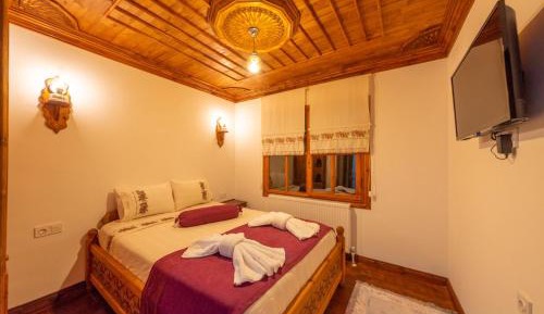 Double Room with Garden View