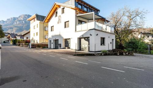 Superior Studio