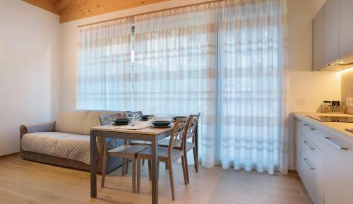 Superior One-Bedroom Apartment