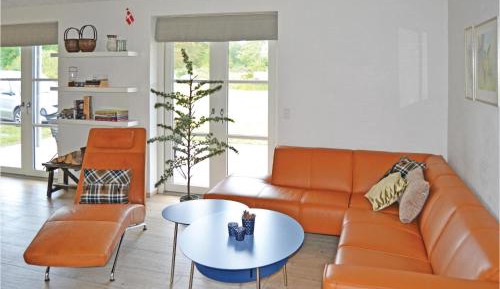 Four-Bedroom Holiday Home