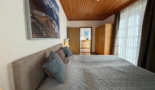 One-Bedroom Apartment with Balcony and Mountain View  