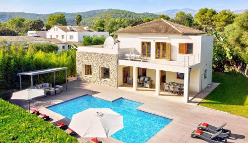 Four-Bedroom Villa