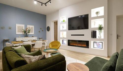 One-Bedroom Apartment