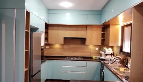 Four-Bedroom Luxury Apartment