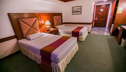 Deluxe Twin Room