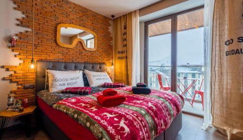 Apartment with Balcony