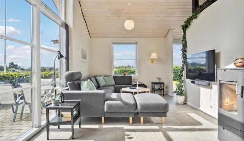 Four-Bedroom Holiday Home