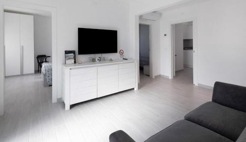 Three-Bedroom Superior Apartment