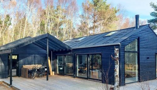 Three-Bedroom Holiday Home 