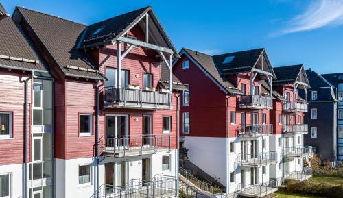 Superior One-Bedroom Apartment with Balcony