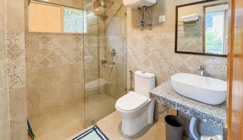Double Room with Mountain View