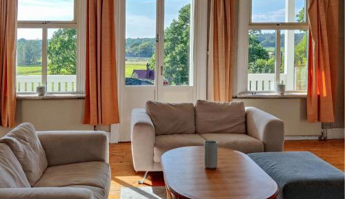 Five-Bedroom Holiday Home