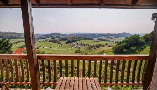 Two Bedroom Holiday Home with Balcony