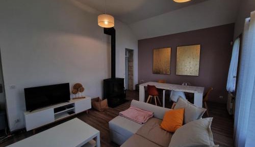 One-Bedroom House