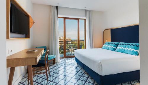 Superior Double or Twin Room with Balcony