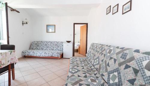 One-Bedroom Apartment with Sea View
