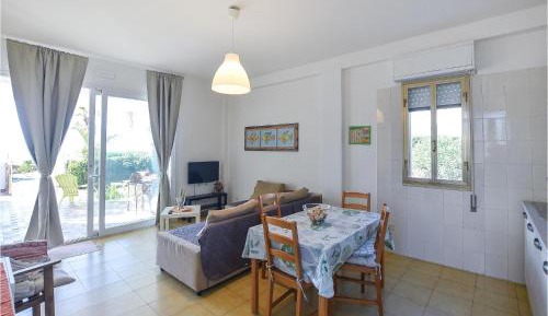 Two-Bedroom Holiday Home