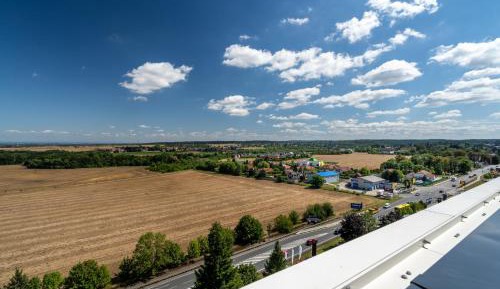Apartment with Roof Top Terrace