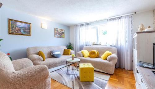Four-Bedroom Holiday Home
