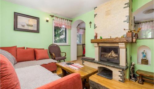 Three-Bedroom Vacation Home 