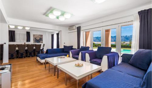 Five-Bedroom Holiday Home