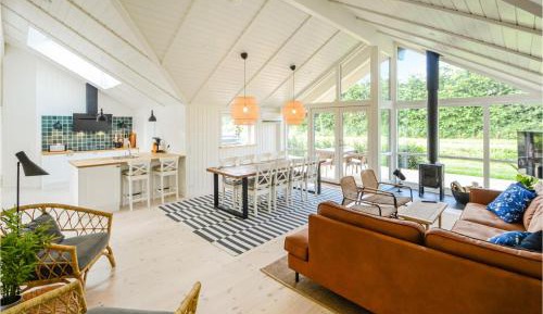 Four-Bedroom Vacation Home