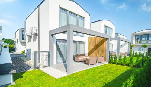 Two-Bedroom Apartment with Balcony and Terrace