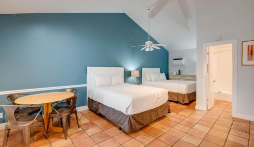One-Bedroom Holiday Home