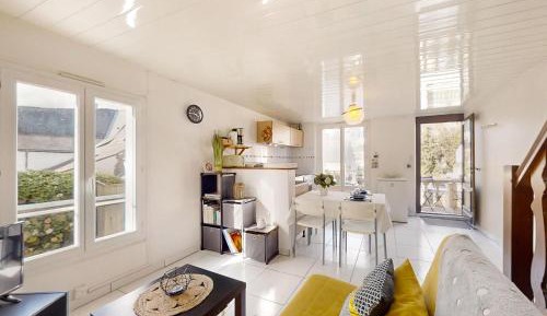 One-Bedroom Holiday Home