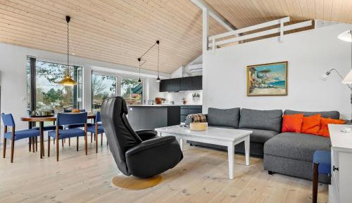 Two-Bedroom Holiday Home
