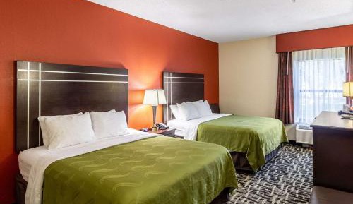 Queen Room with Two Queen Beds - Non-Smoking