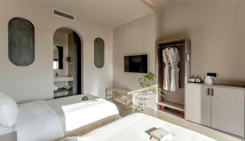 Deluxe Twin Room with Sea View