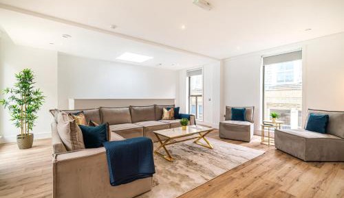 Penthouse Apartment
