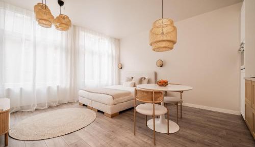 Deluxe Double Studio