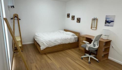 Basic Triple Room with Shared Bathroom