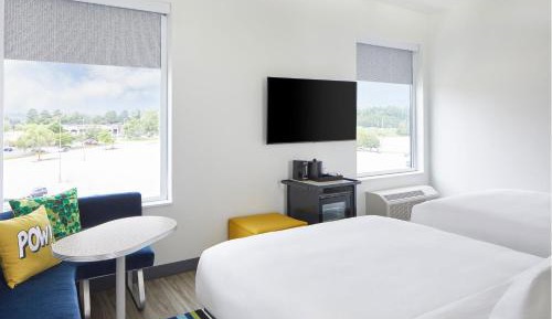 Double Queen Room