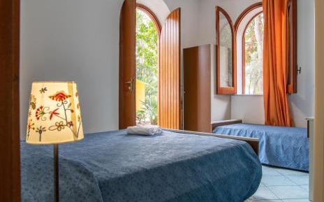 Triple Room with Sea View