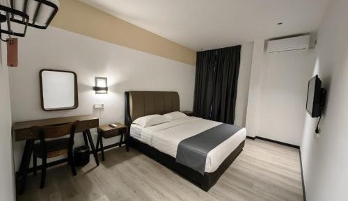Superior King Room