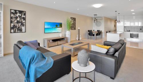 Two-Bedroom Holiday Home