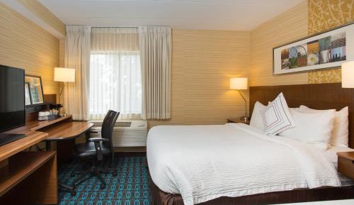 King Room - Hearing Accessible