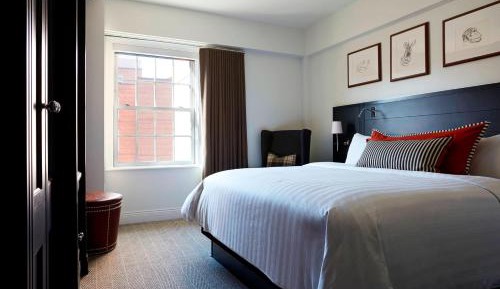 Executive King Room