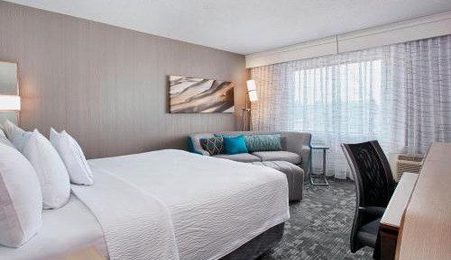 King Room with Sofa Bed