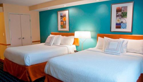 Queen Room with Two Queen Beds