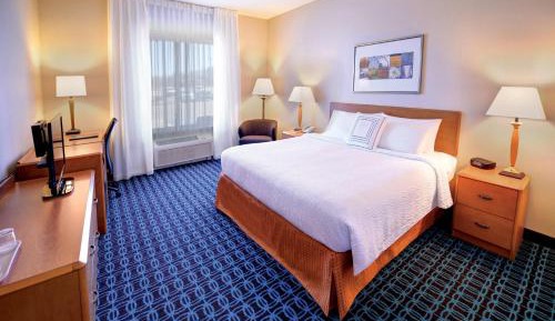 Guest Room 1 King