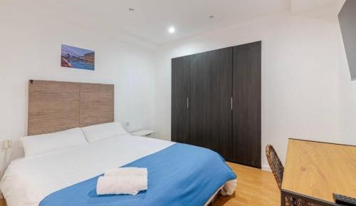 Queen Room with Shared Bathroom